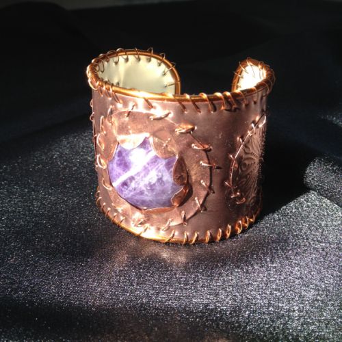 Bracelet cabochon améthyste-cuivre naturel, cuivre verni, améthyste-Vendu